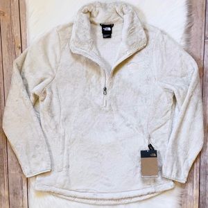 The North Face Women’s Osito Quarter Zip Vintage White Pullover
